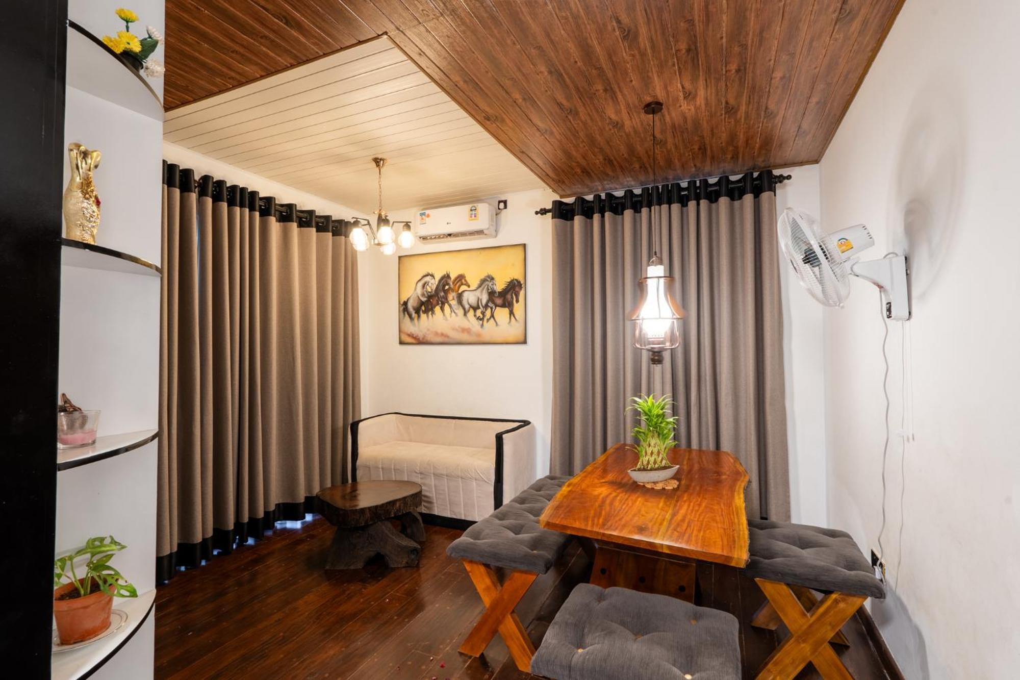 Golden Stars Hotel Дамбулла Экстерьер фото
